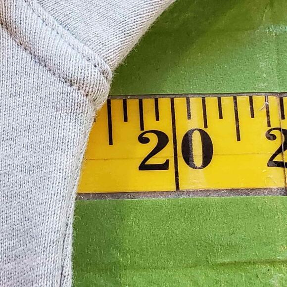 Lululemon ALL YOURS Sweatshirt Fleece Women’s Size 8 ? Gray Green Pullover - Picture 7 of 9